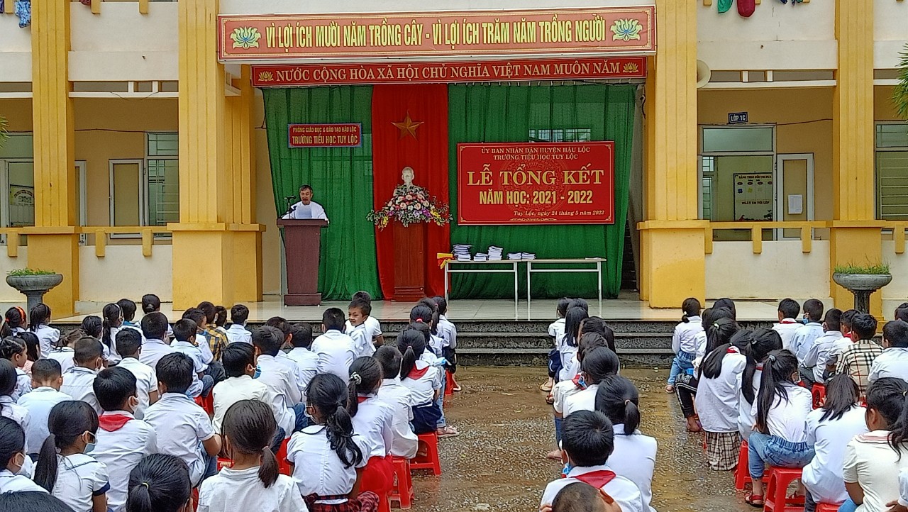 Trường Tiểu học Tuy Lộc tổng kết năm học 2021- 2022